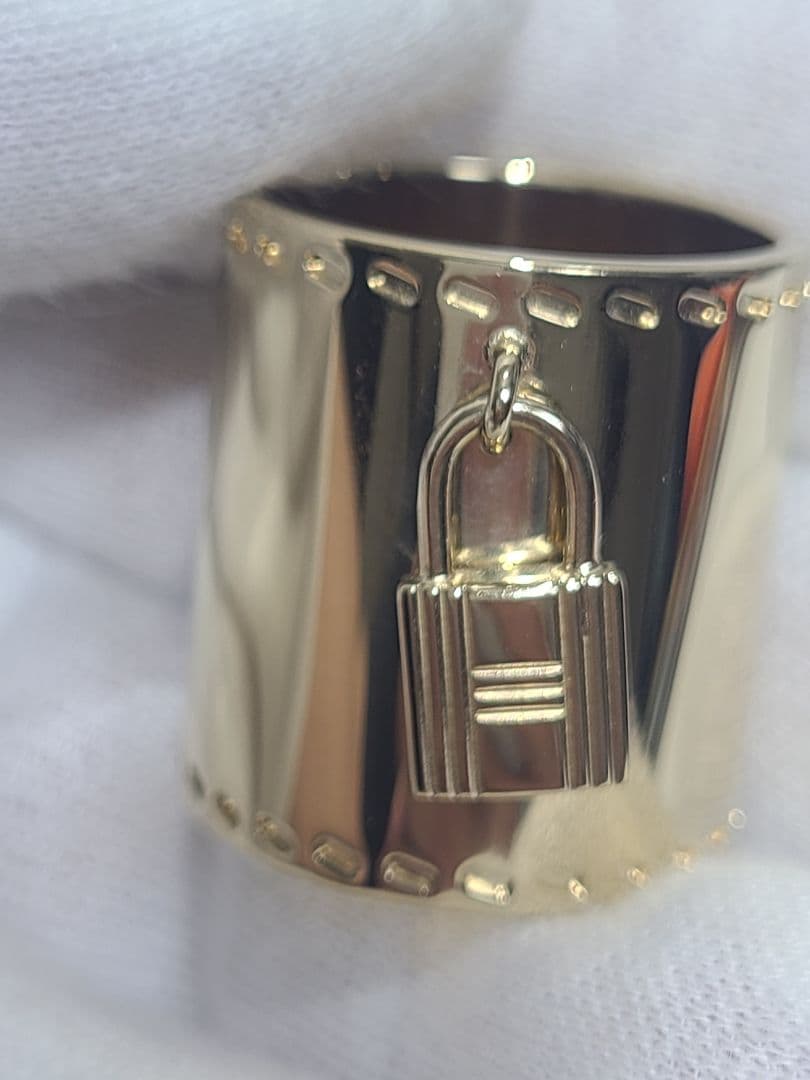 エルメス　カデナチャーム　スカーフリング　ゴールド