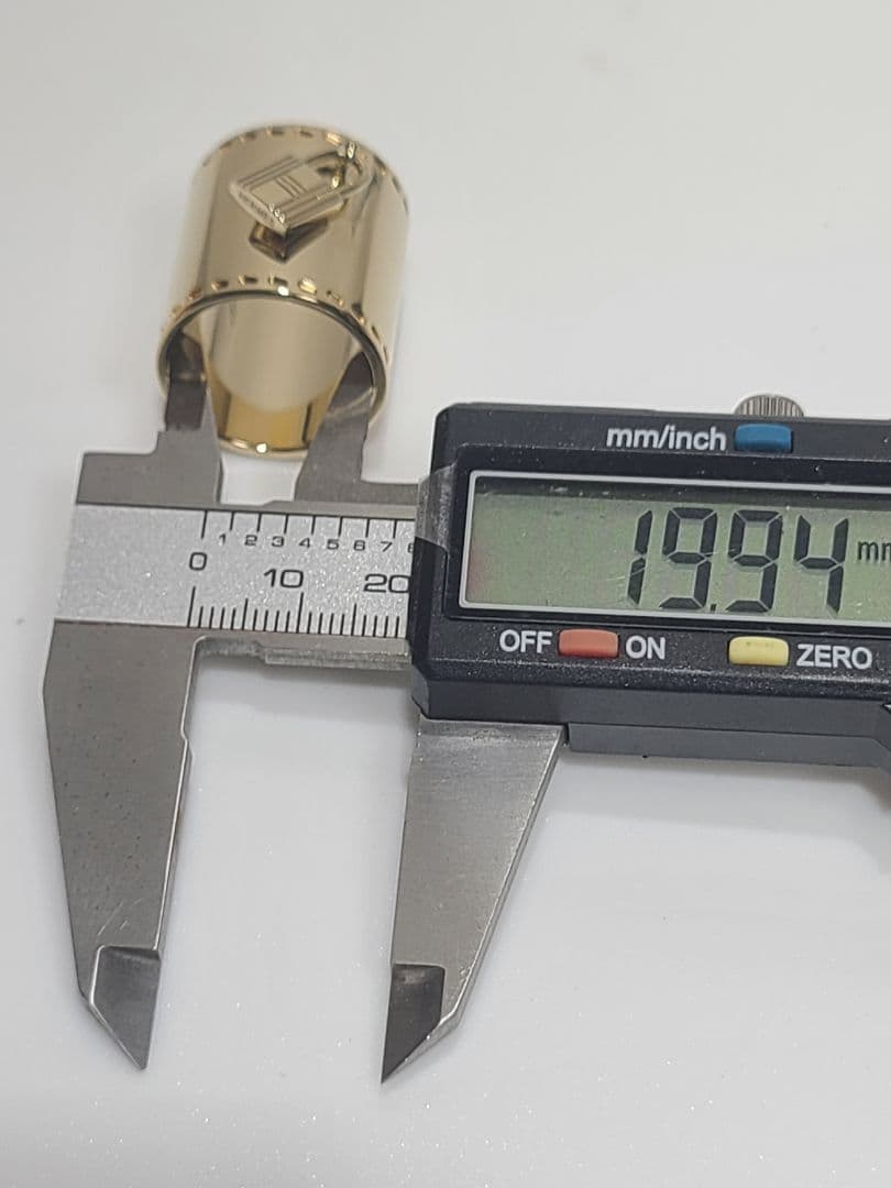 エルメス　カデナチャーム　スカーフリング　ゴールド