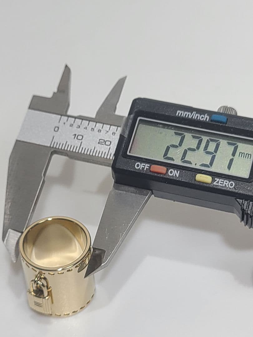 エルメス　カデナチャーム　スカーフリング　ゴールド