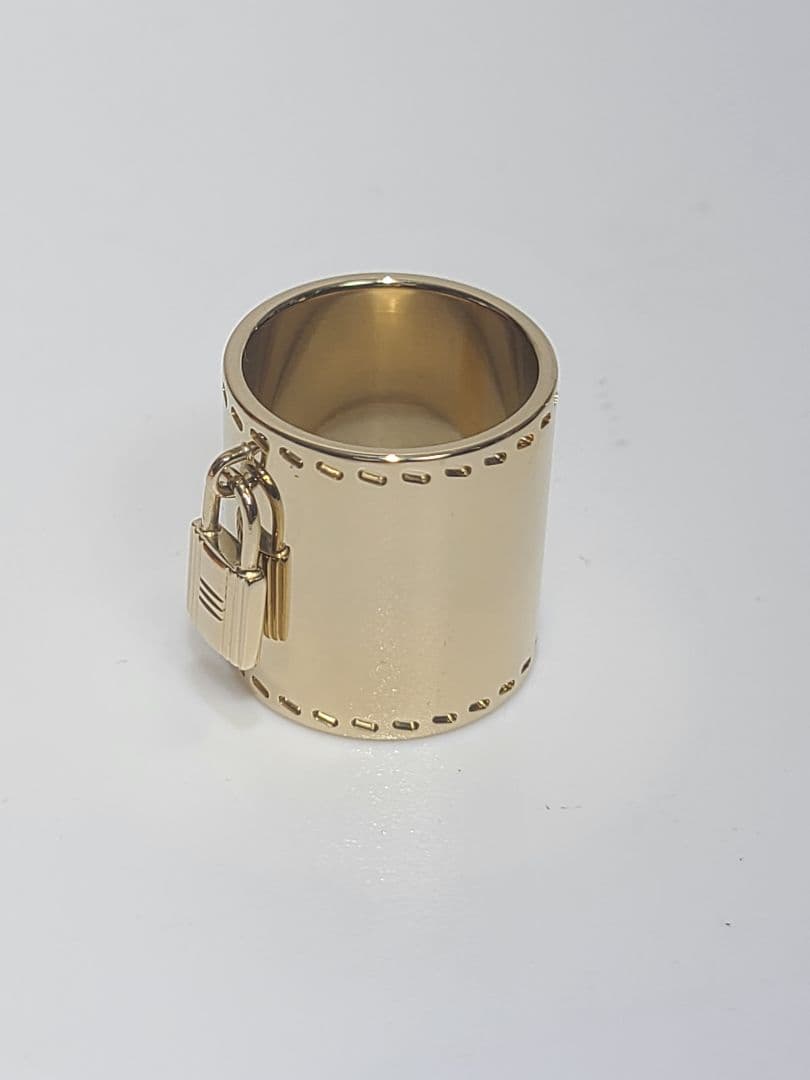 エルメス　カデナチャーム　スカーフリング　ゴールド