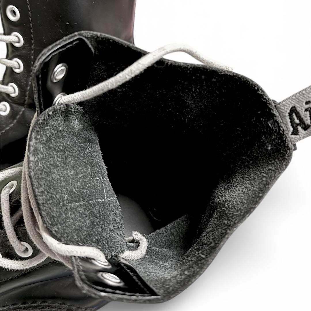 Dr.Martens ドクターマーチン 8ホール 白ステッチ