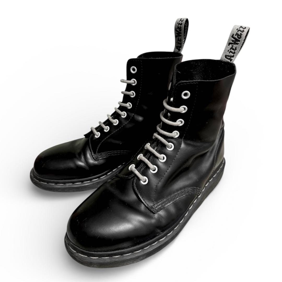 Dr.Martens ドクターマーチン 8ホール 白ステッチ