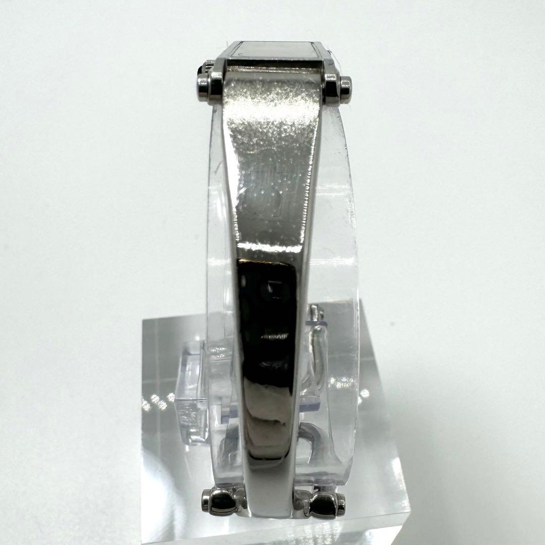 新品電池 GUCCI 1500 L 花柄 腕時計 希少 ブレスウォッチ シルバー