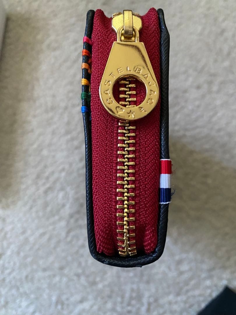 【未使用級】カステルバジャック ラウンドファスナー牛革長財布 Xmas限定カラー