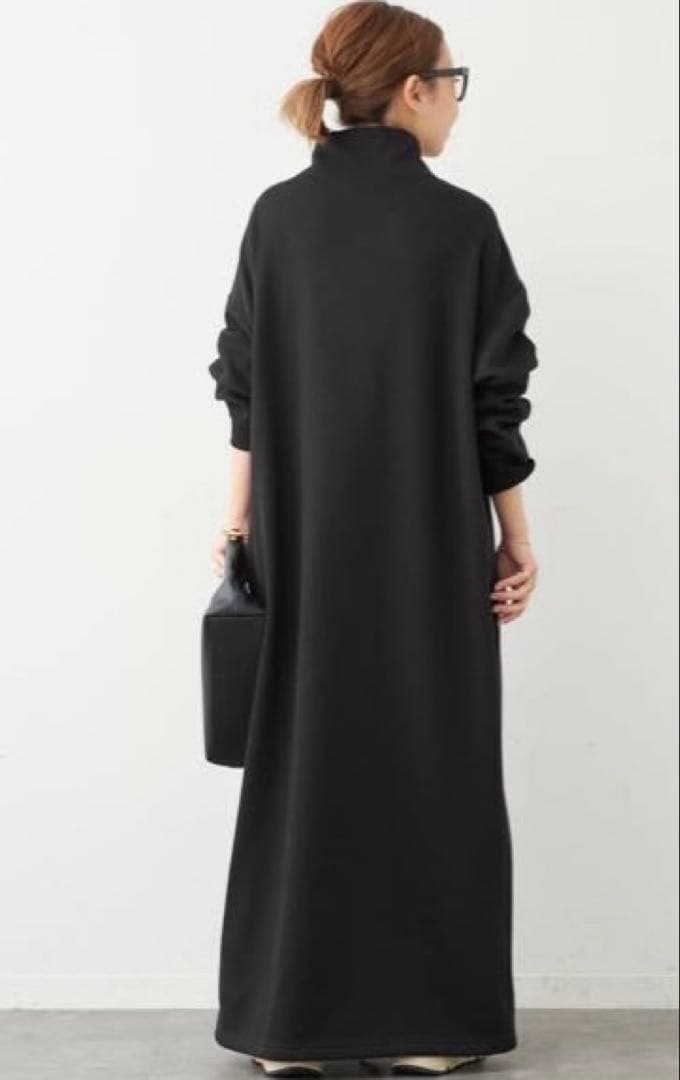 新品　Warm ジップドレス　ブラック　38