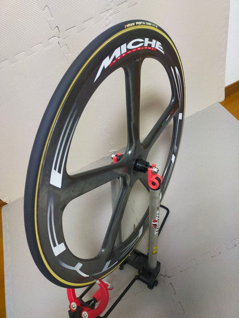 MICHE バトンホイール SUPERTYPE Pista フロントホイール