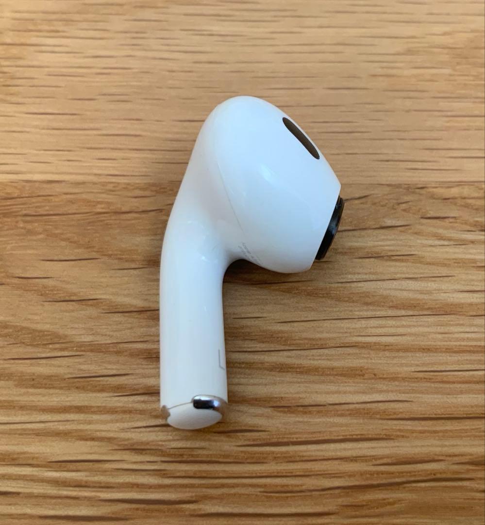 【綺麗】Apple AirPods Pro 第2世代　★イヤーチップ全て新品★