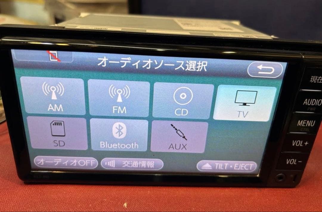 トヨタ純正メモリーナビ　18年版地図　bluetooth/TV/CD