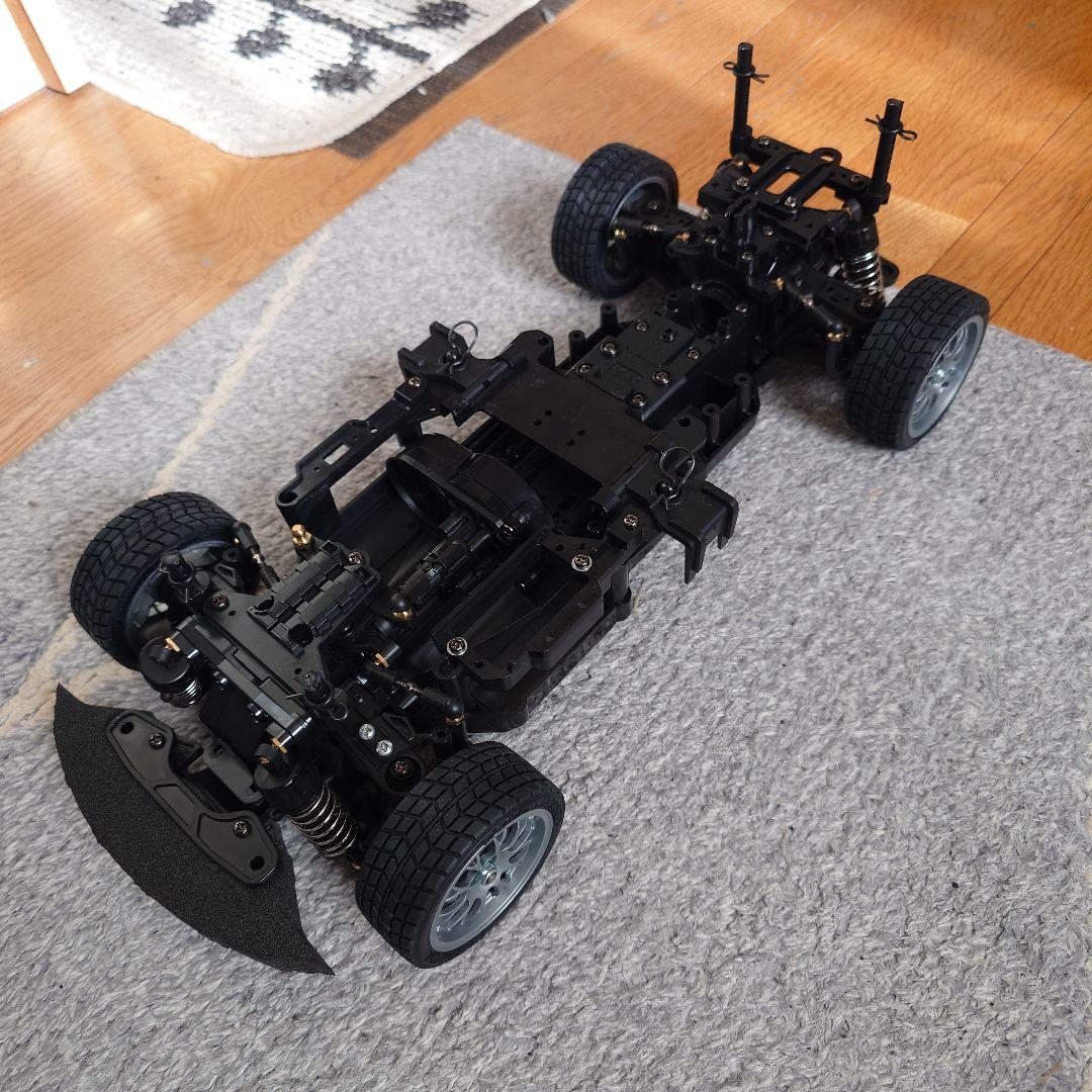 タミヤ １／１０ ＢＴ―０１ シャーシ ＦＦ仕様 タイヤ＆ホイール新品