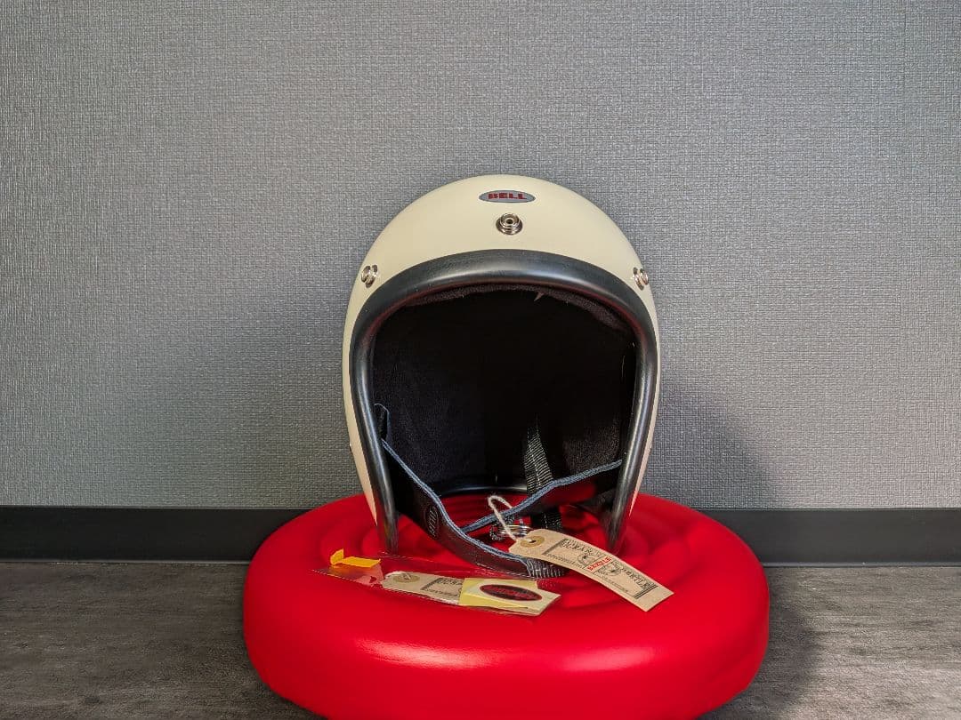 オーシャンビートル製品 ジェットヘルメット アイボリー新品