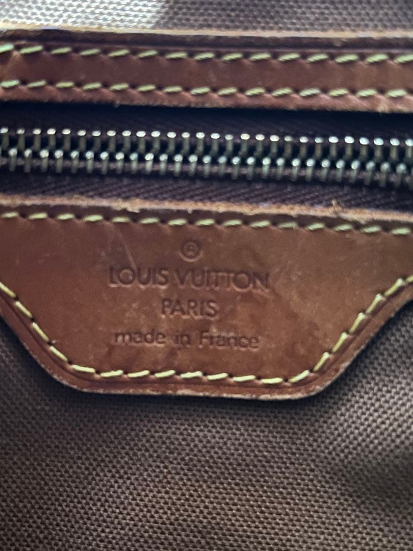 LOUIS VUITTON ルイヴィトン モノグラム
