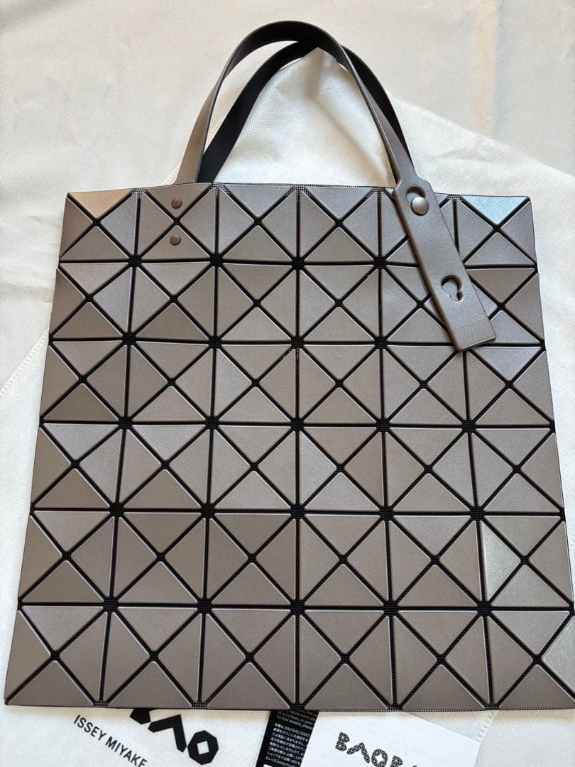 BAOBAO ISSEY MIYAKE トートバッグ ブラウンシルバー
