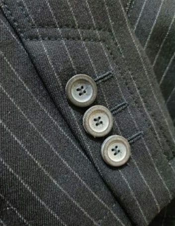 ほぼ未使用　エンポリオアルマーニ　EMPORIO ARMANI　スーツ　44