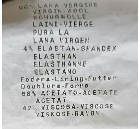 ほぼ未使用　エンポリオアルマーニ　EMPORIO ARMANI　スーツ　44