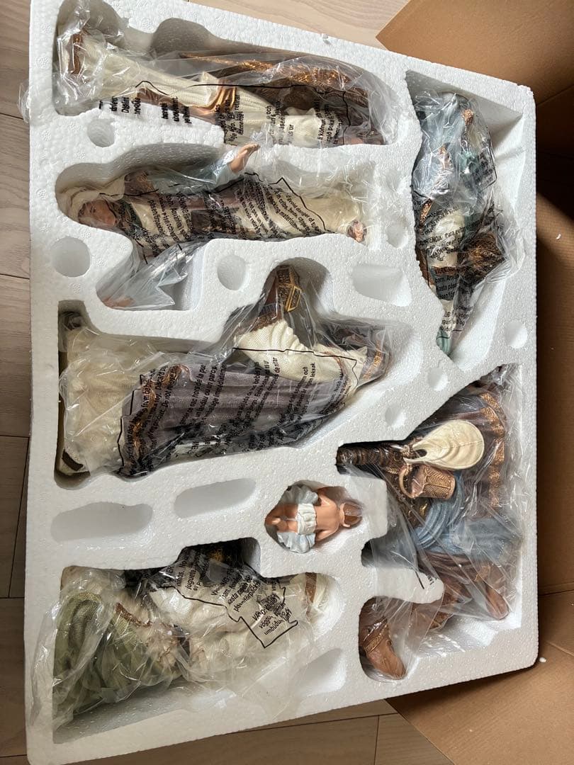 KIRKLAND「キリストの誕生」