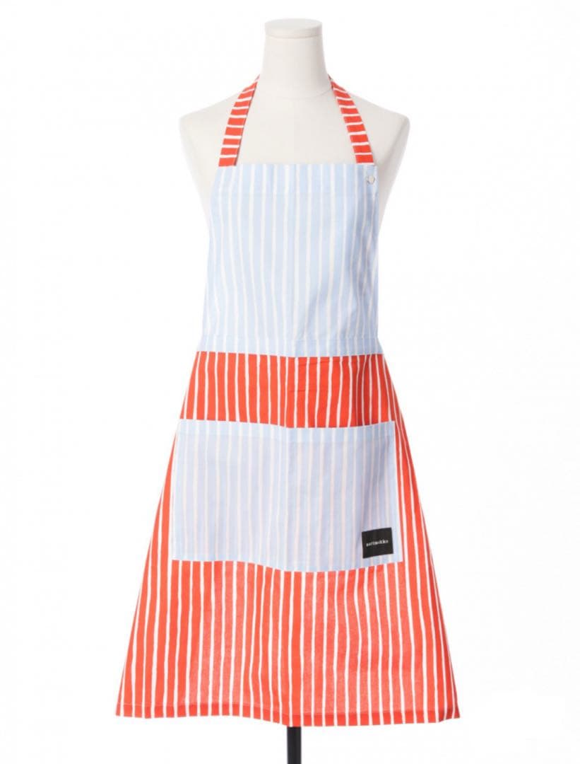 マリメッコ　エプロン未使用