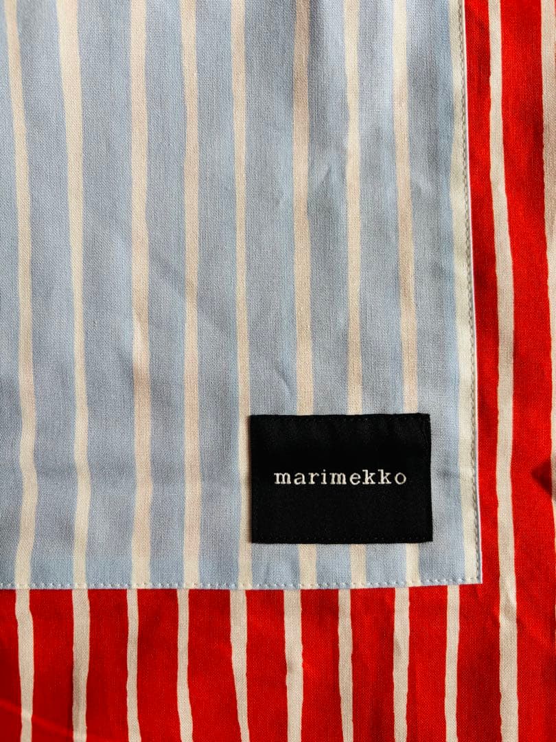 マリメッコ　エプロン未使用