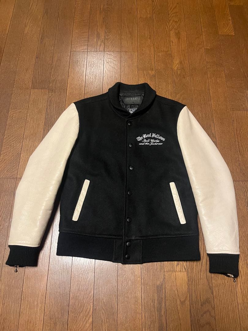 Skull Works スタジャン 黒/白