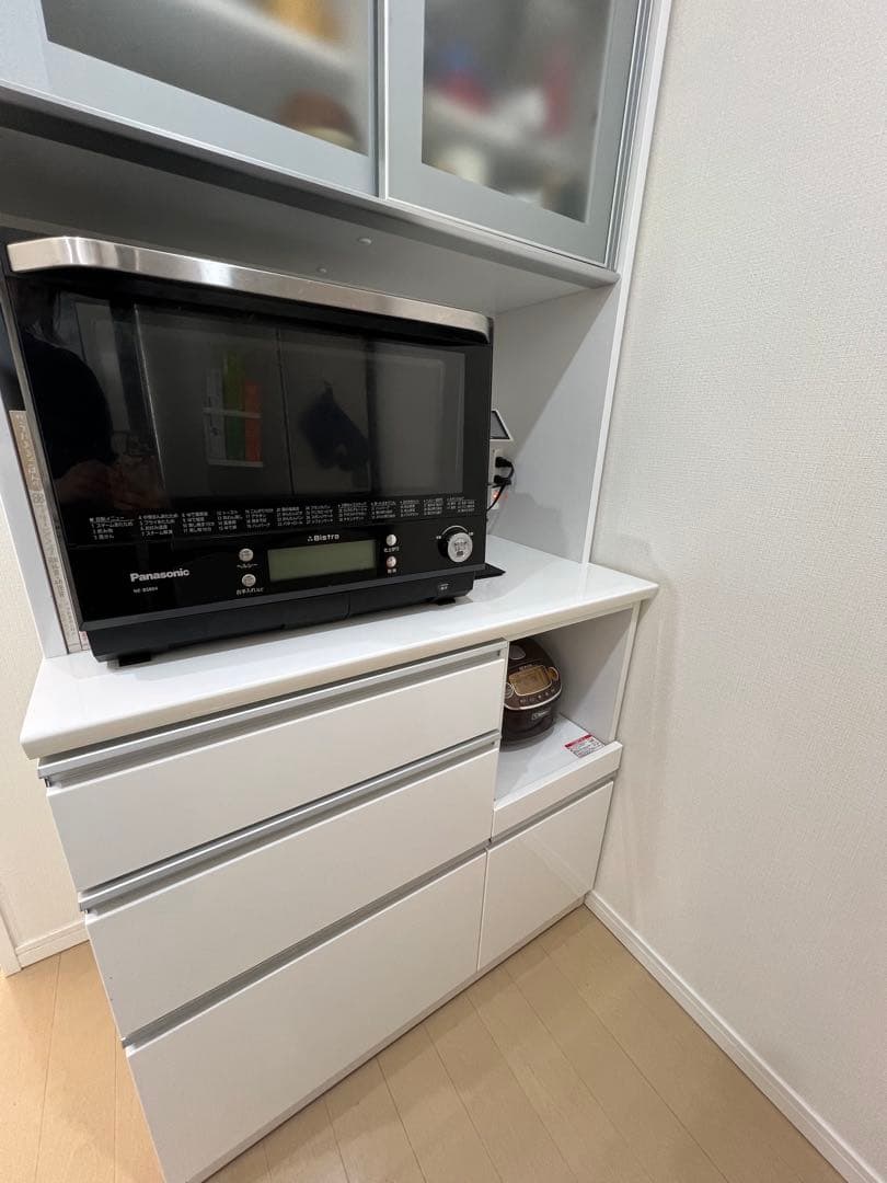 ニトリ　キッチンボード　食器棚　ホワイト