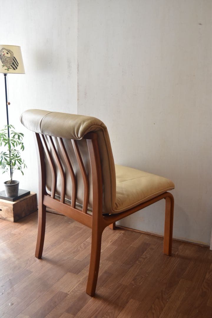 富士ファニチア ダイニングチェア