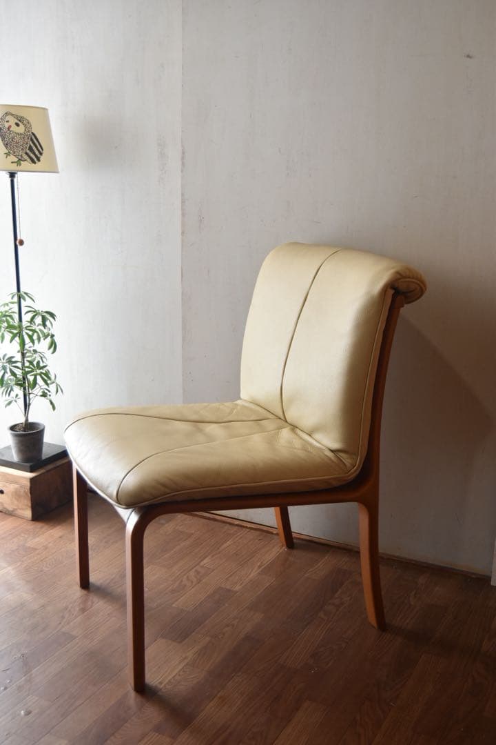 富士ファニチア ダイニングチェア