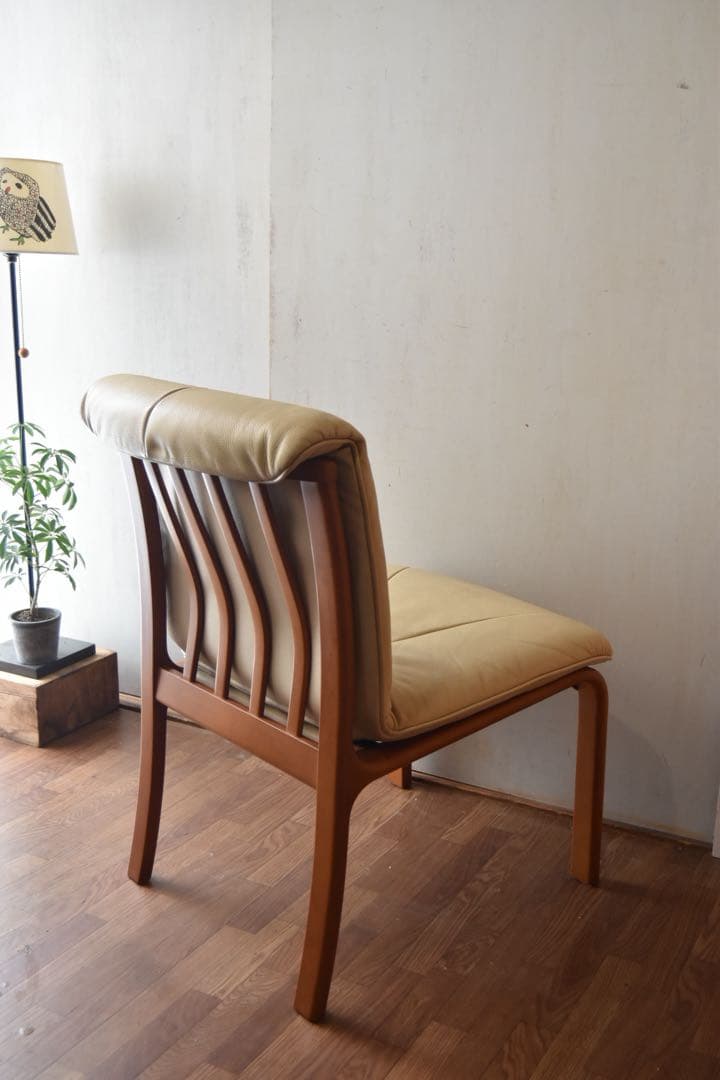 富士ファニチア ダイニングチェア