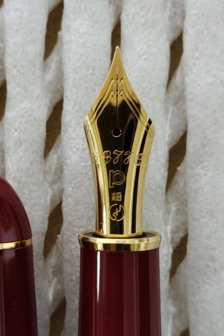 万年筆　プラチナ　#3776　細字