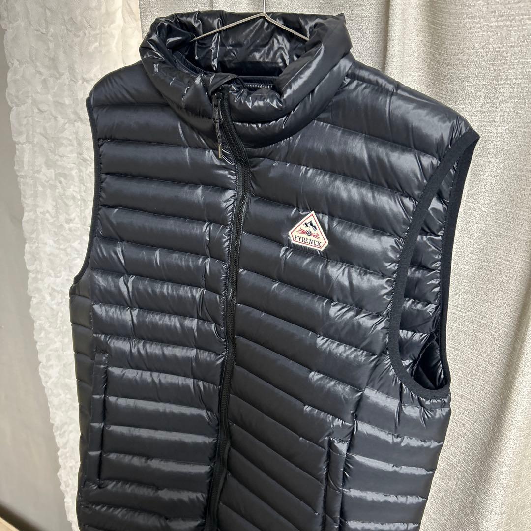 PYRENEX ブラック ダウンベスト美品M