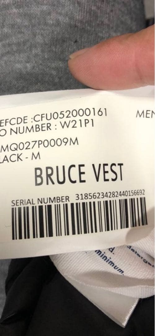 PYRENEX ブラック ダウンベスト美品M