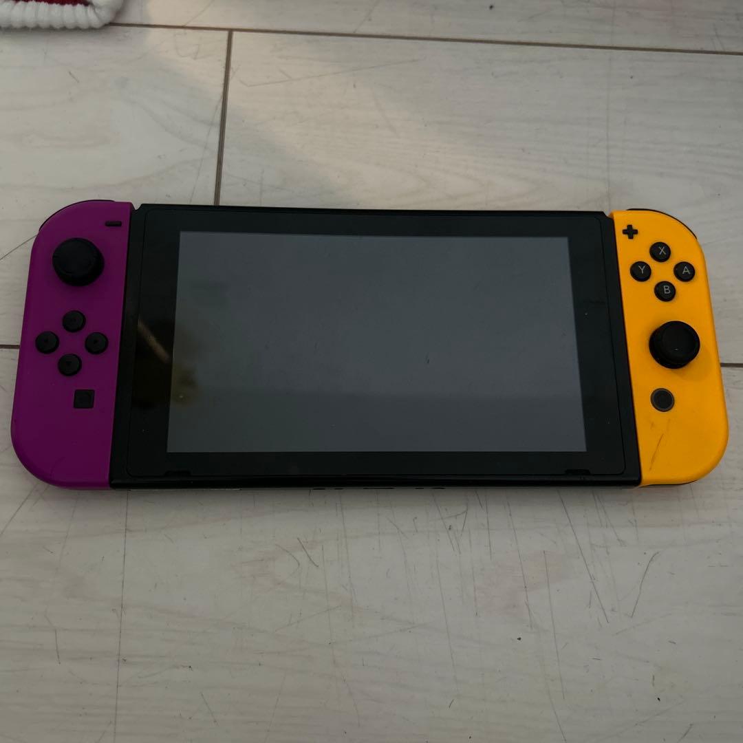 Nintendo Switch 本体 紫と黄色のジョイコン