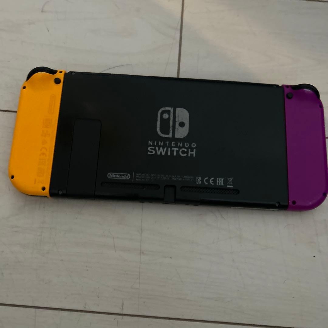 Nintendo Switch 本体 紫と黄色のジョイコン