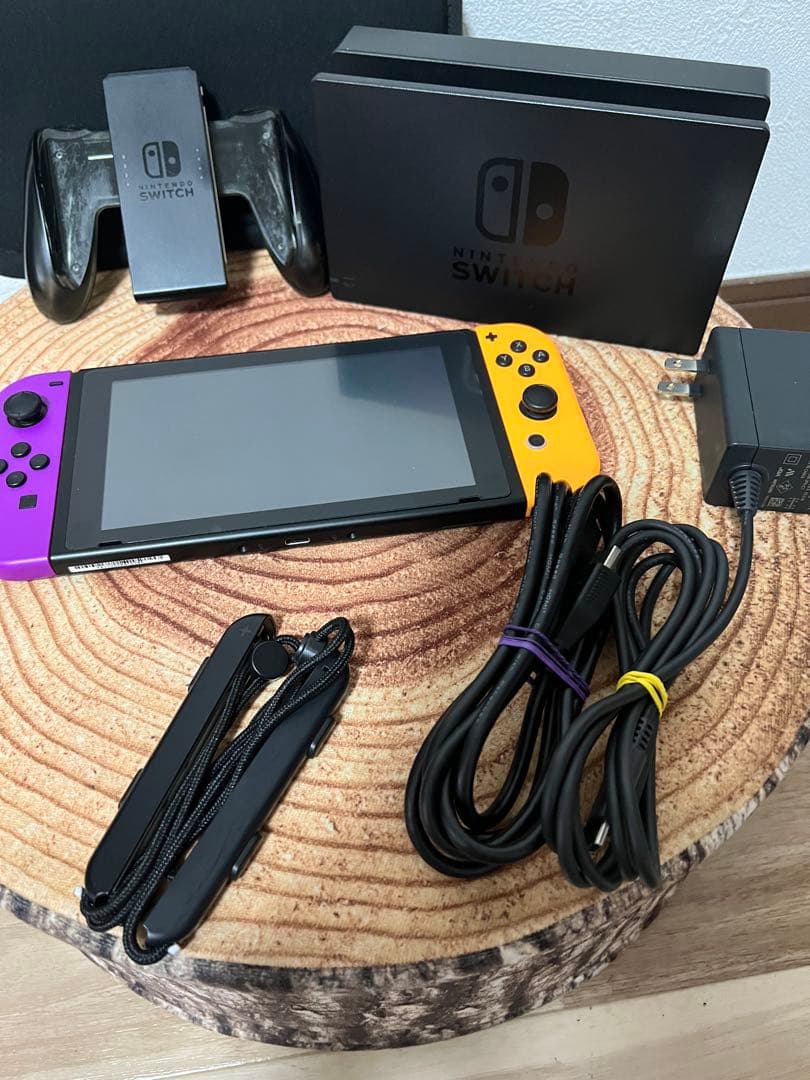 Nintendo Switch ニンテンドースイッチ本体　PPL/YEL箱無し①