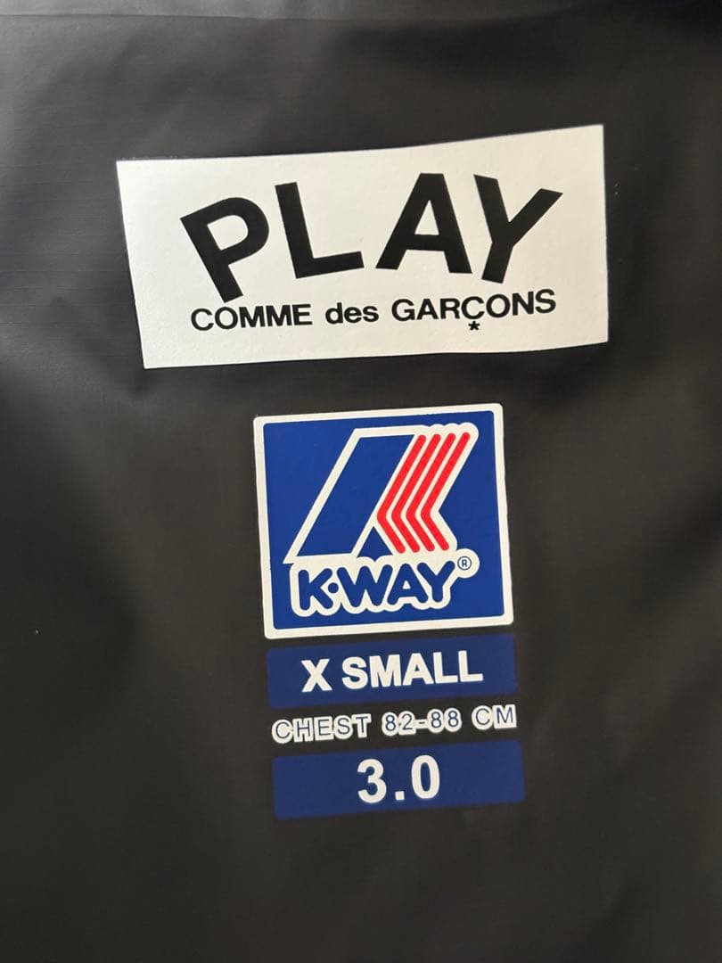 Comme des Garçons Play K-way