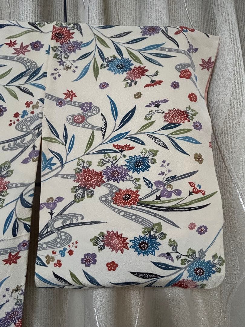 【専用です！もひもひ☆プロフ必読様】 正絹　花柄小紋着物　着物帯帯締め3点セット