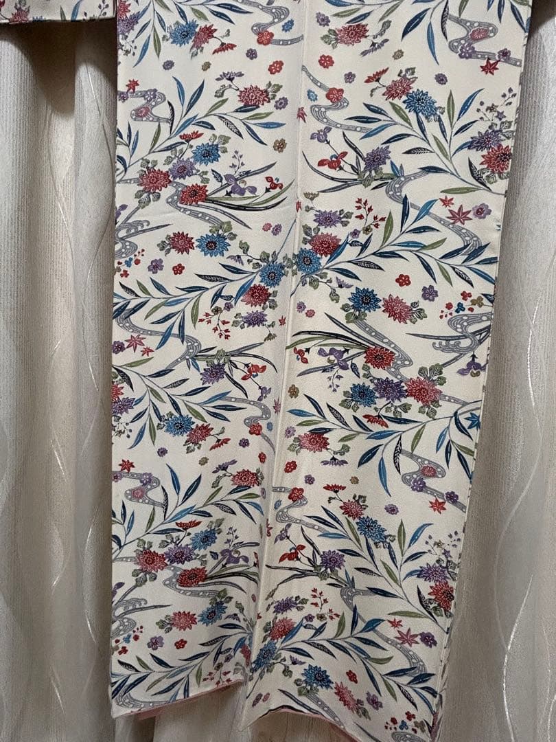 【専用です！もひもひ☆プロフ必読様】 正絹　花柄小紋着物　着物帯帯締め3点セット