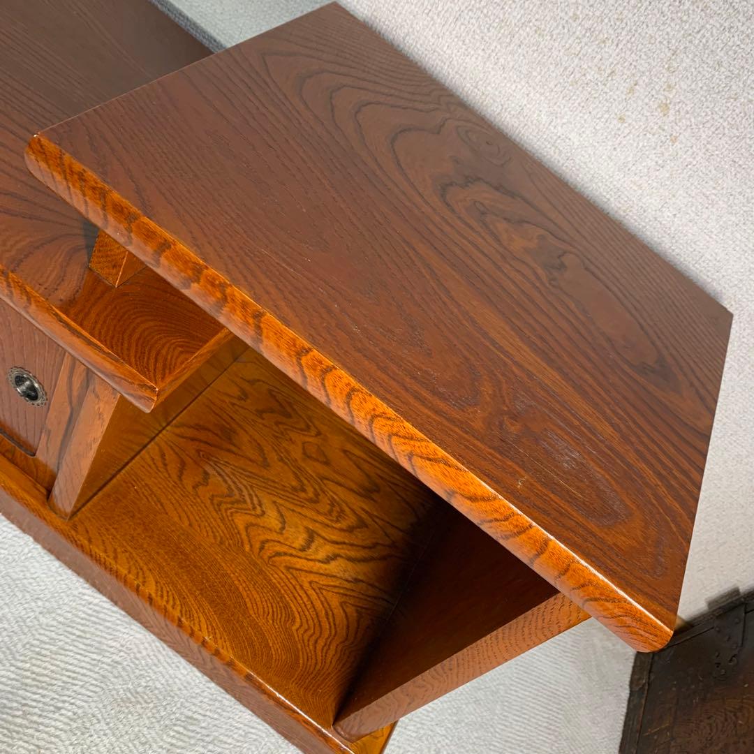 A861⭐︎雰囲気のある欅の杢 違い棚と戸棚付 置き床