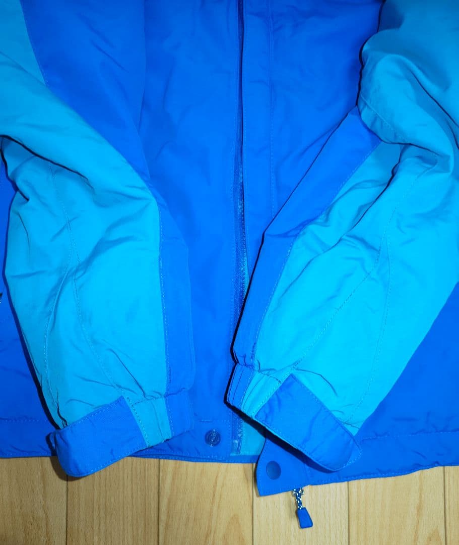 値下げ中　mont-bell 160センチ　スキーウェア上下セット 青/水色