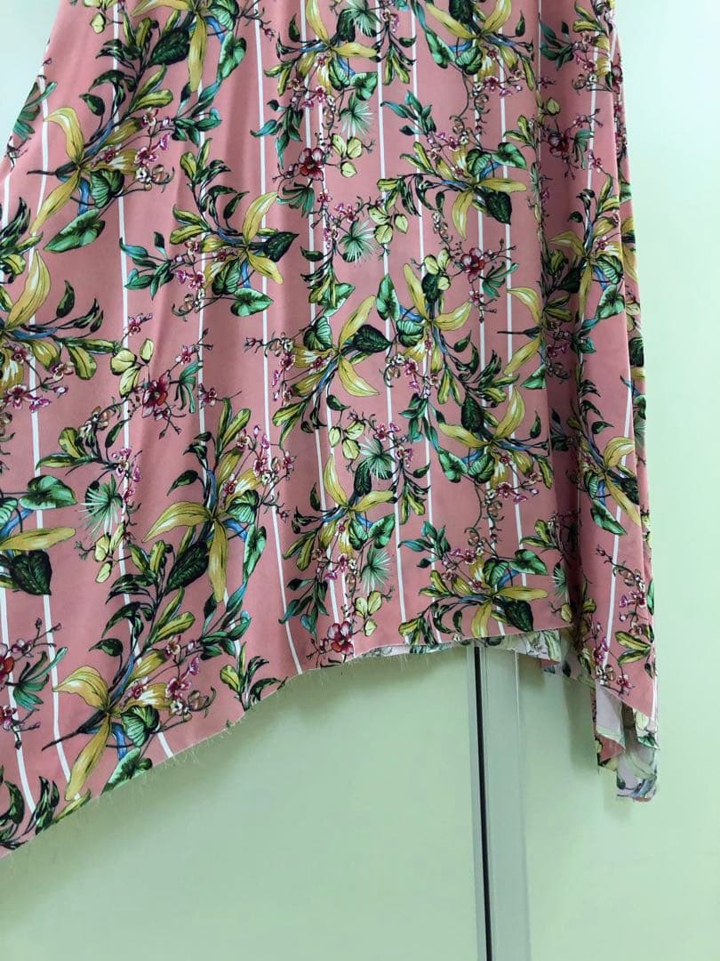 【VETEMENTS】PINK Floral ノースリーブ ワンピース