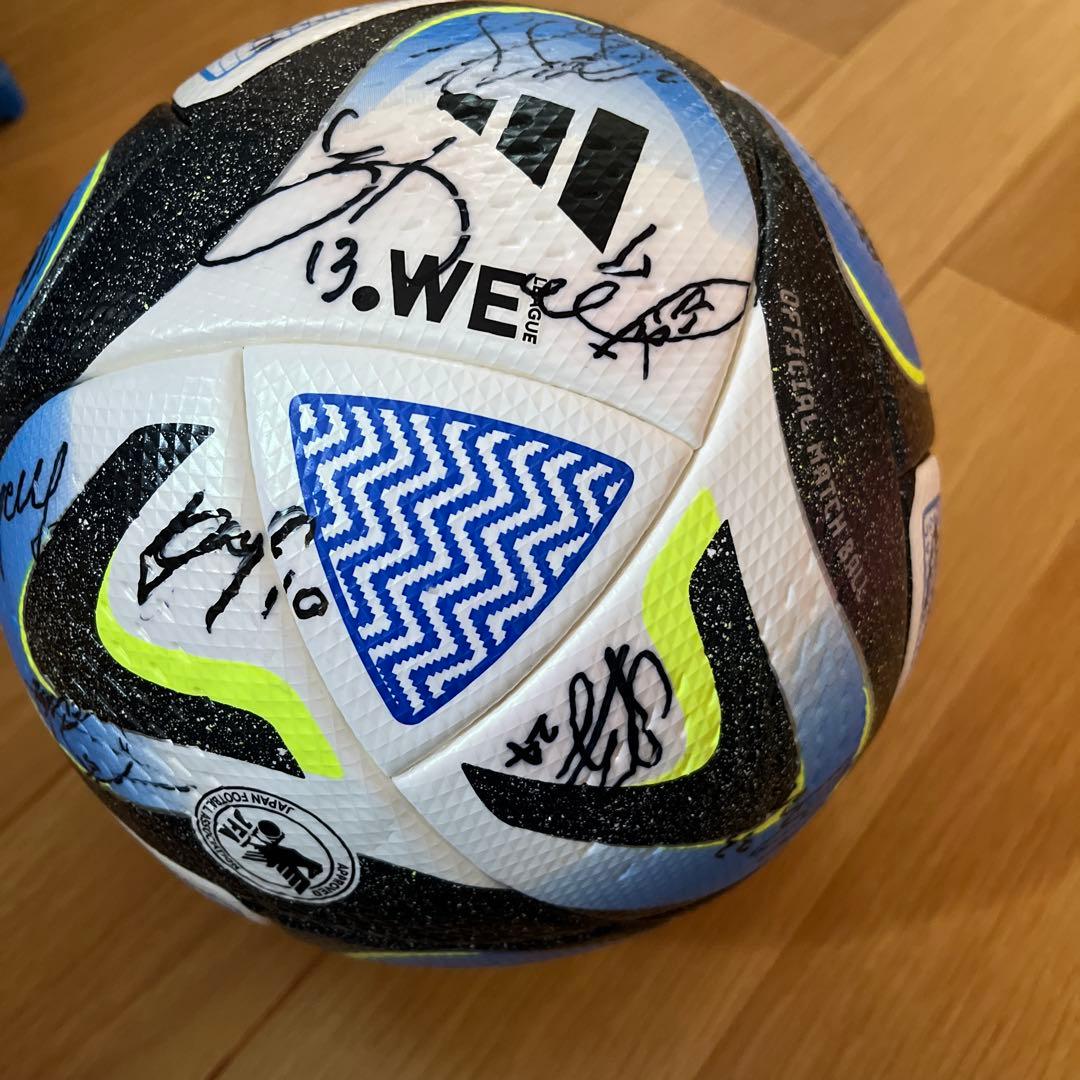 ジェフ千葉レディースサイン入りボール