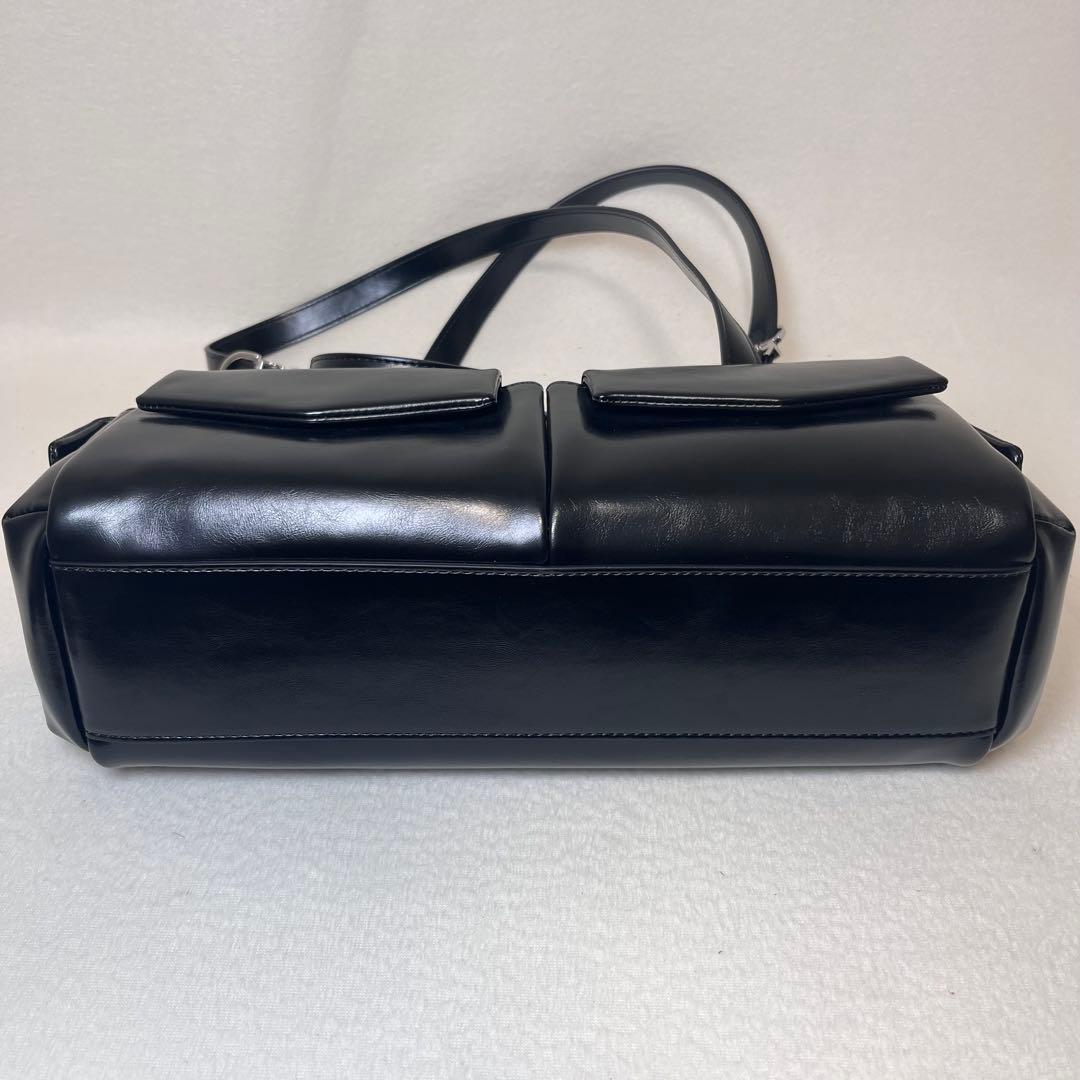 レイナ様　チャールズアンドキース ショルダーバッグ レイチェル ブラック