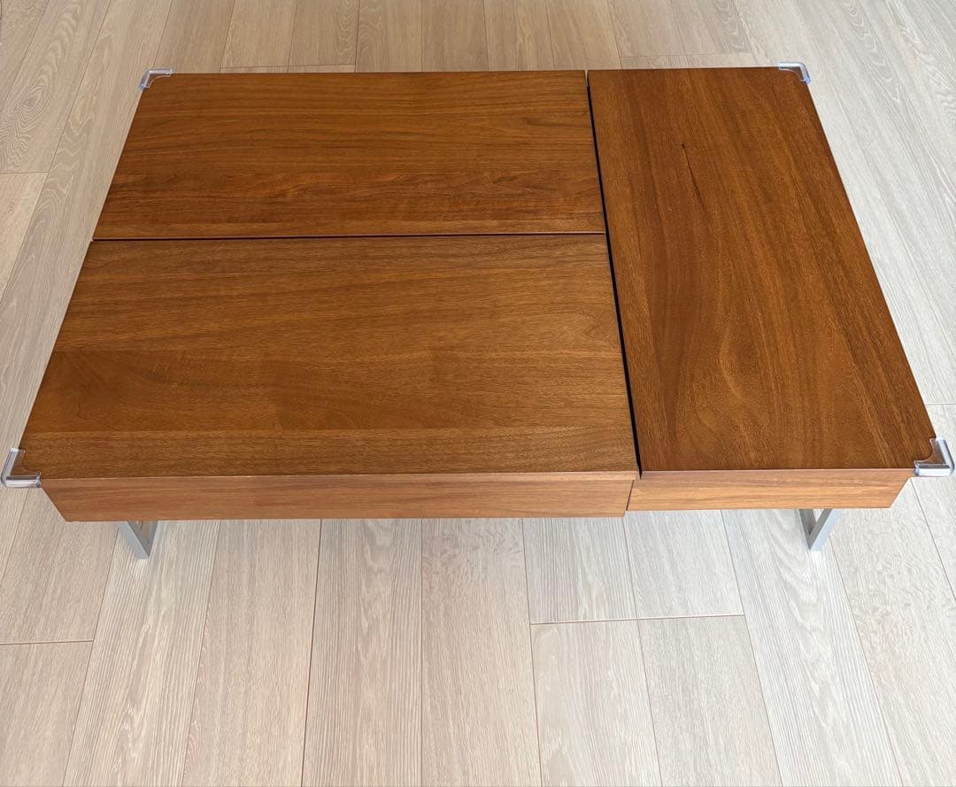 ブラウン木製センターテーブル