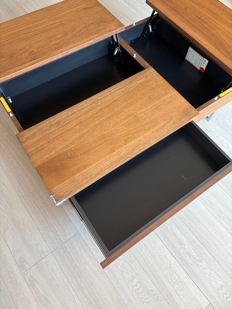 ブラウン木製センターテーブル