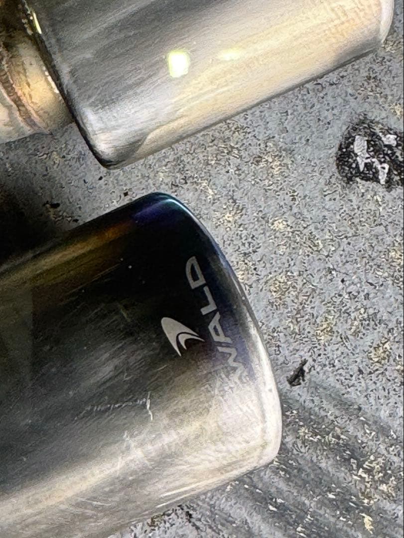 ランクル200中期／後期WALD競技用サイド出しマフラー　6本だし