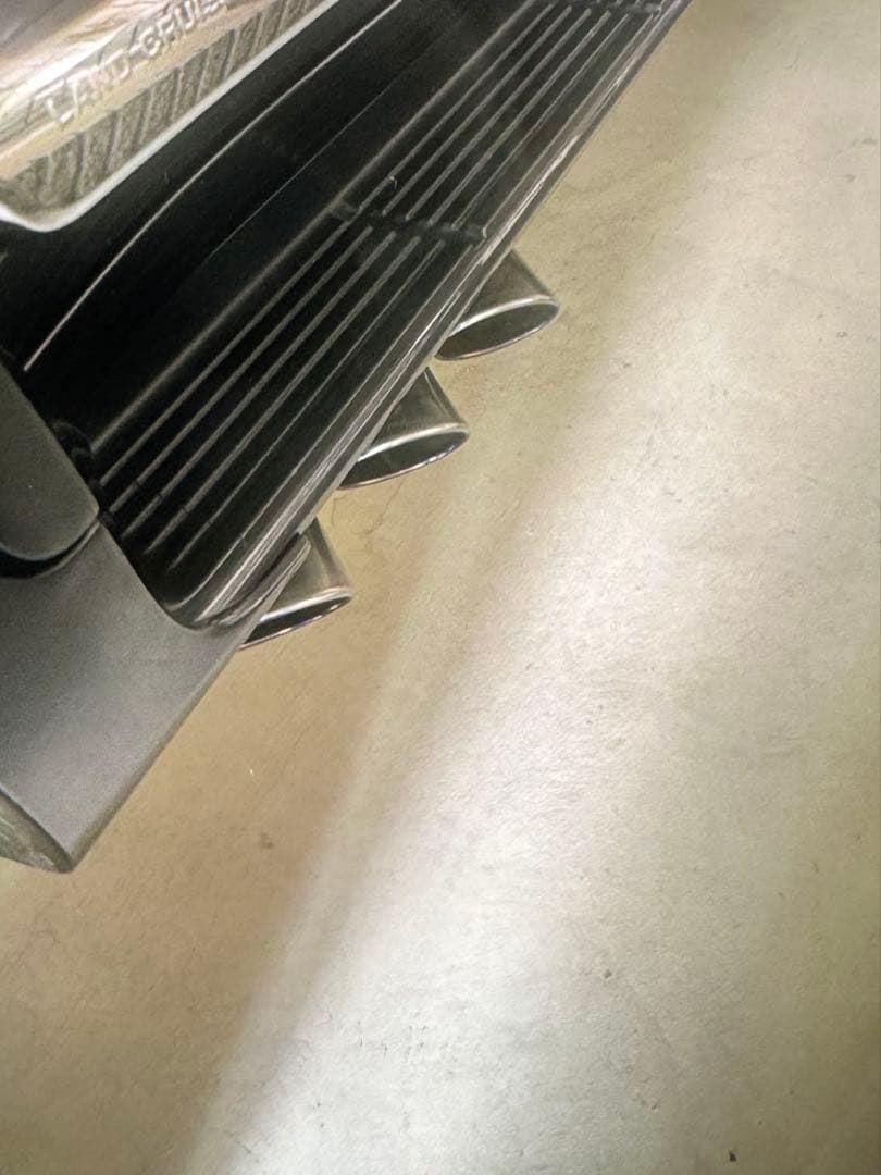 ランクル200中期／後期WALD競技用サイド出しマフラー　6本だし