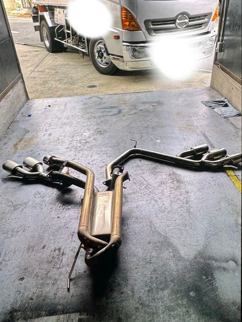 ランクル200中期／後期WALD競技用サイド出しマフラー　6本だし