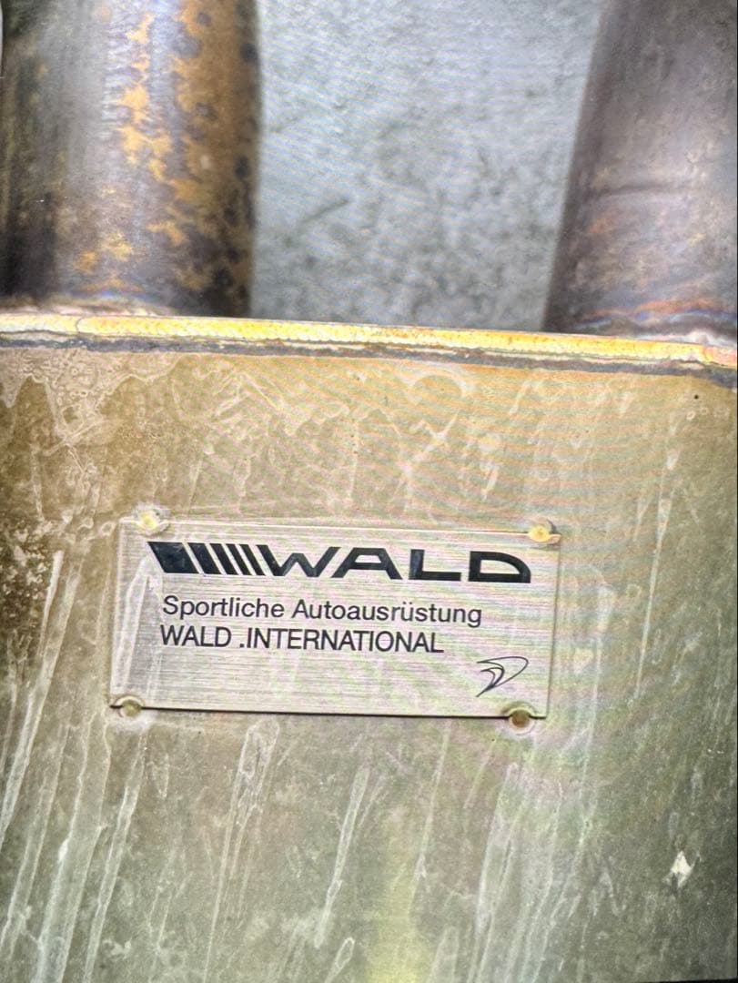 ランクル200中期／後期WALD競技用サイド出しマフラー　6本だし