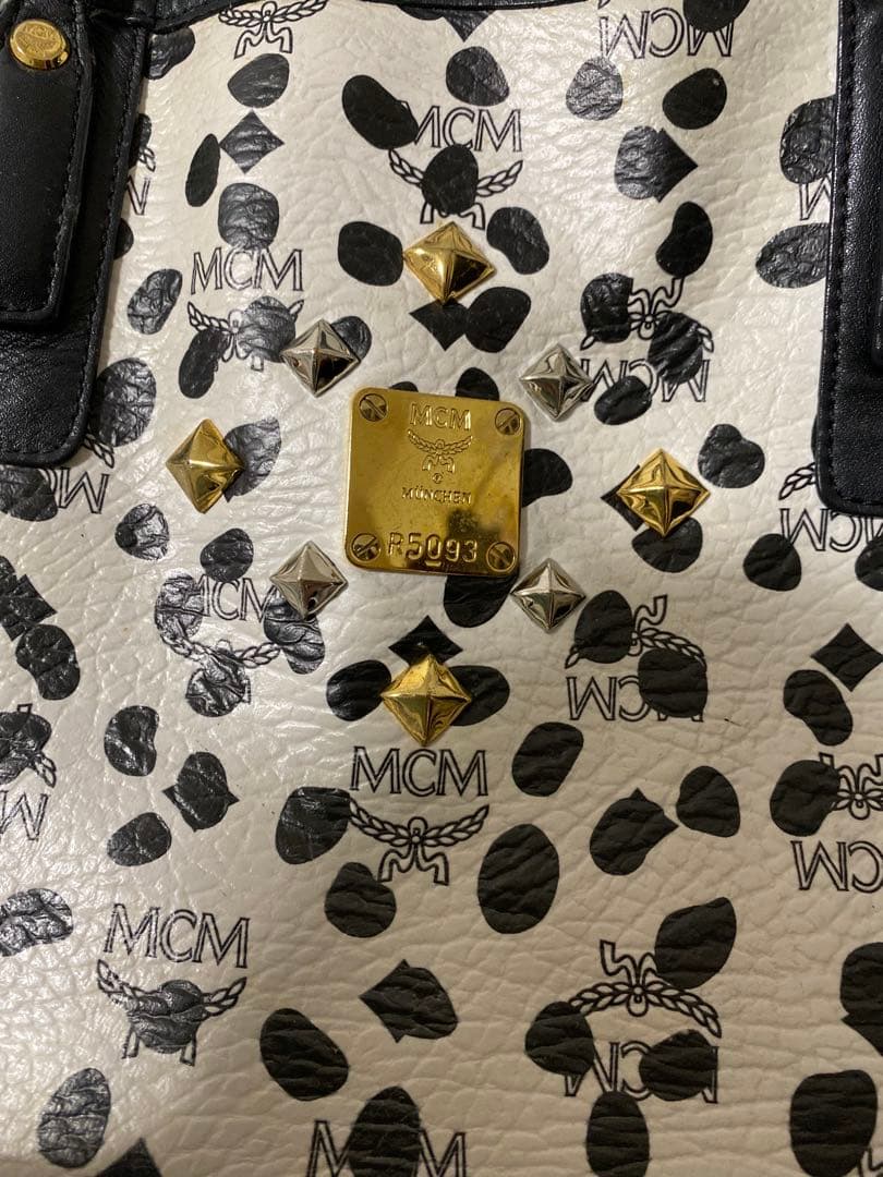 MCM ダルメシアン ポーチ付 A4収納可能トートバッグ