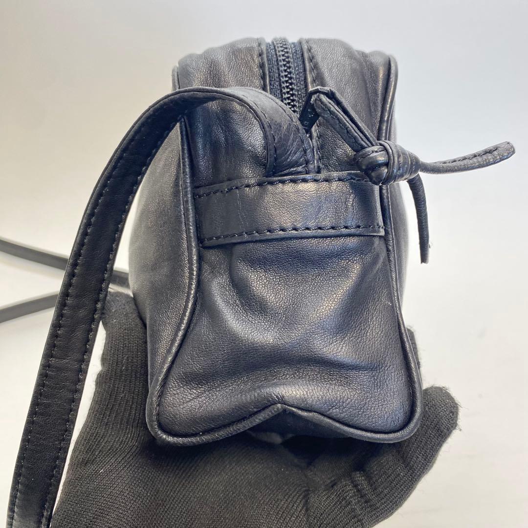 ロエベ ナッパレザーショルダーバッグ スクエア アナグラム ブラック