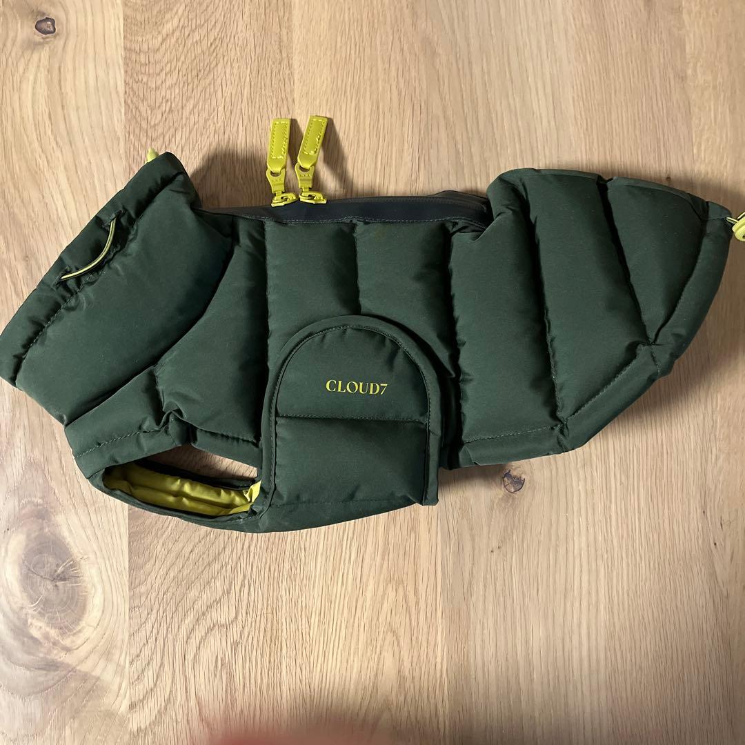 ダウン Cloud7 Dog Coat Alaska Olive Size 2