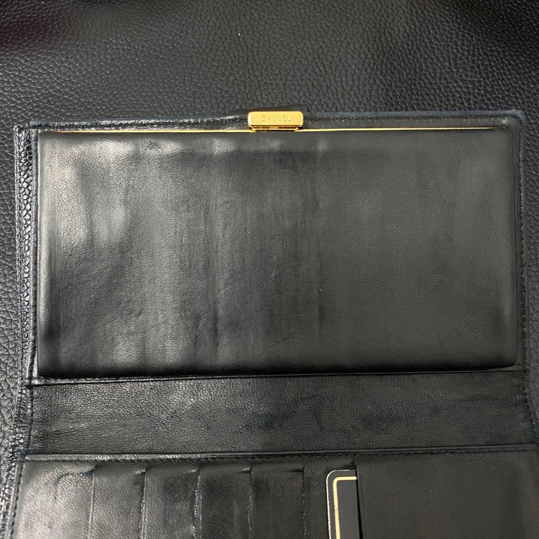(A012911)CHANEL キャビアスキン 二つ折り がま口 長財布